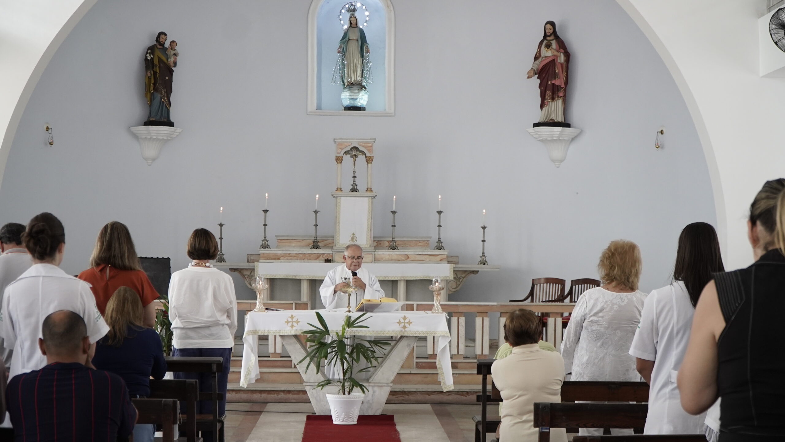 Missa de Natal do IMIP reforça mensagem de esperança