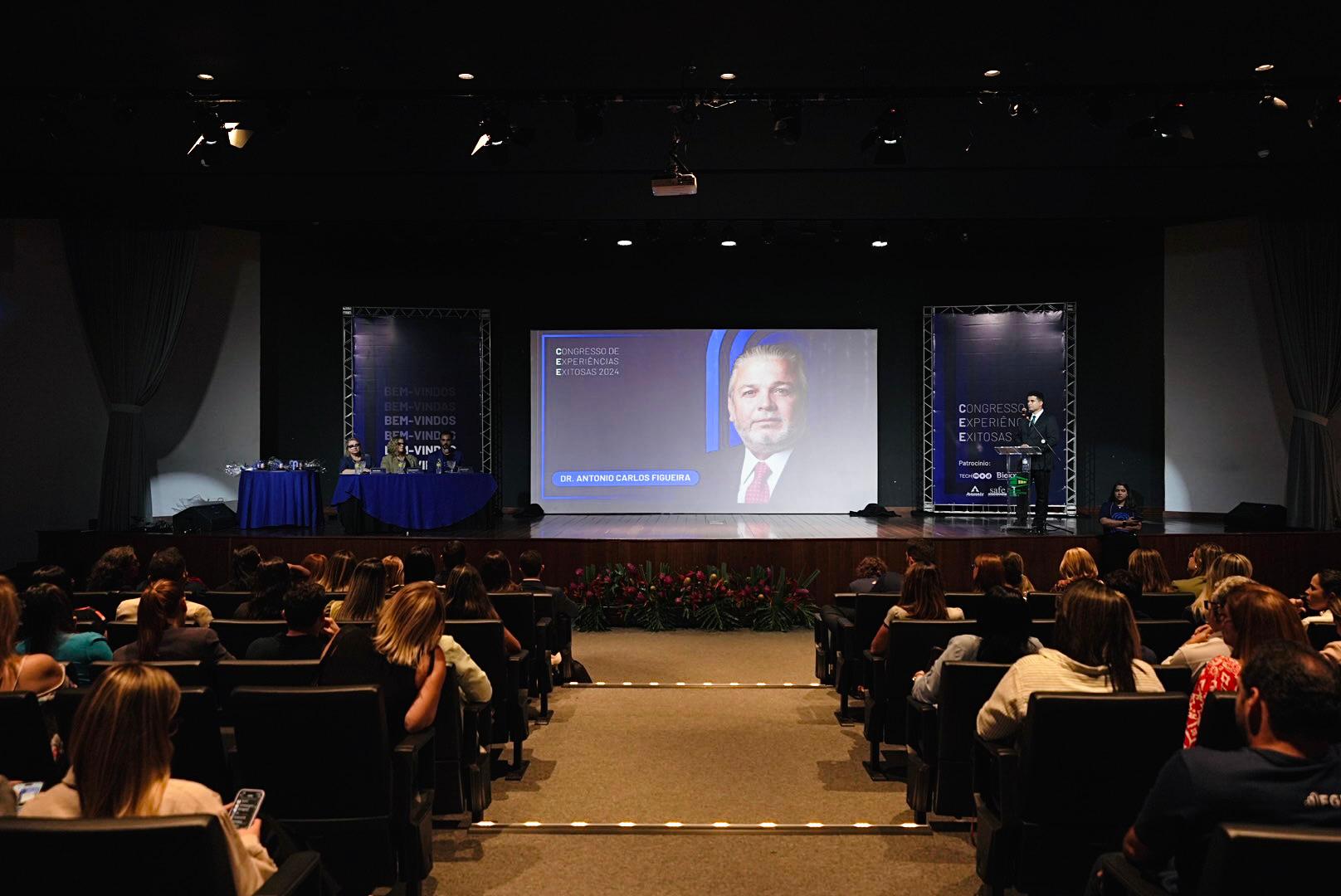 Prêmio Dr. Antonio Carlos Figueira homenageia trabalhos de Assistência em Saúde