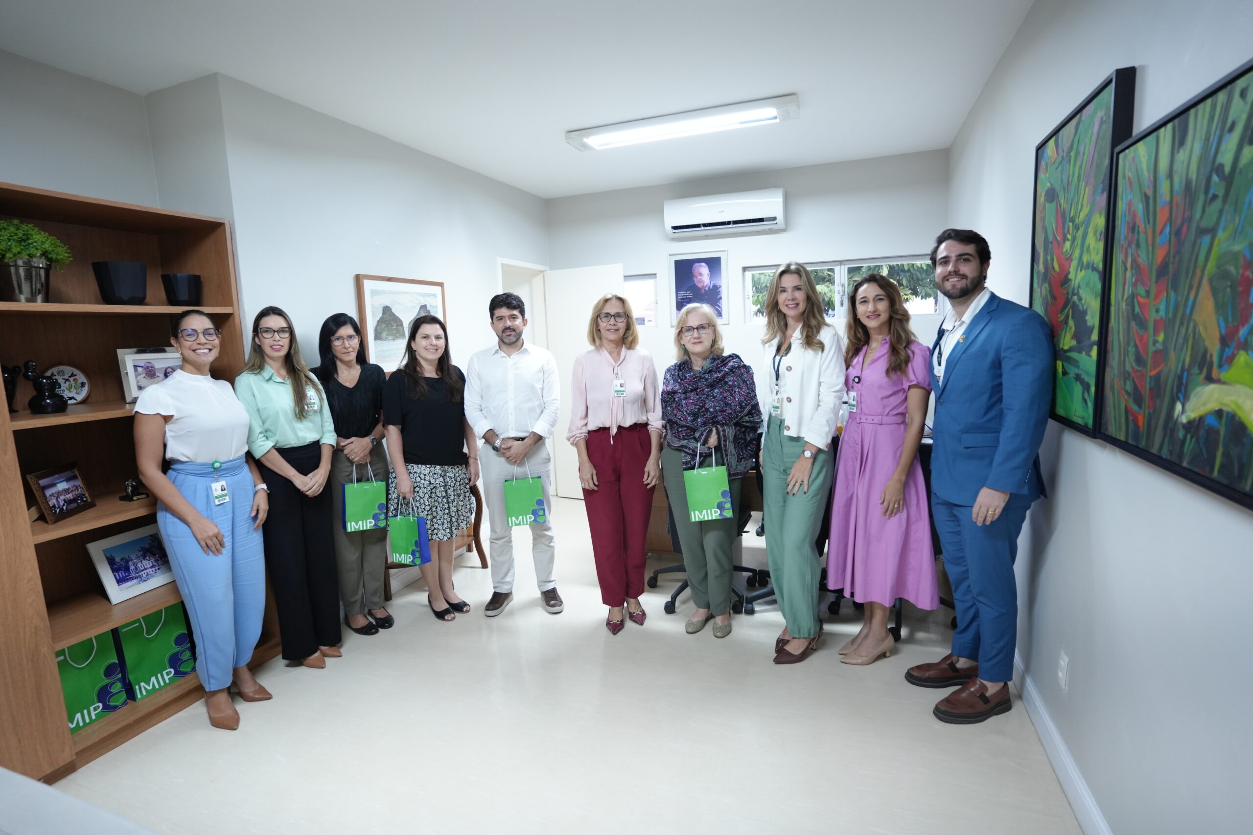 Troca de experiências: comitiva do Hospital Albert Einstein visita o IMIP