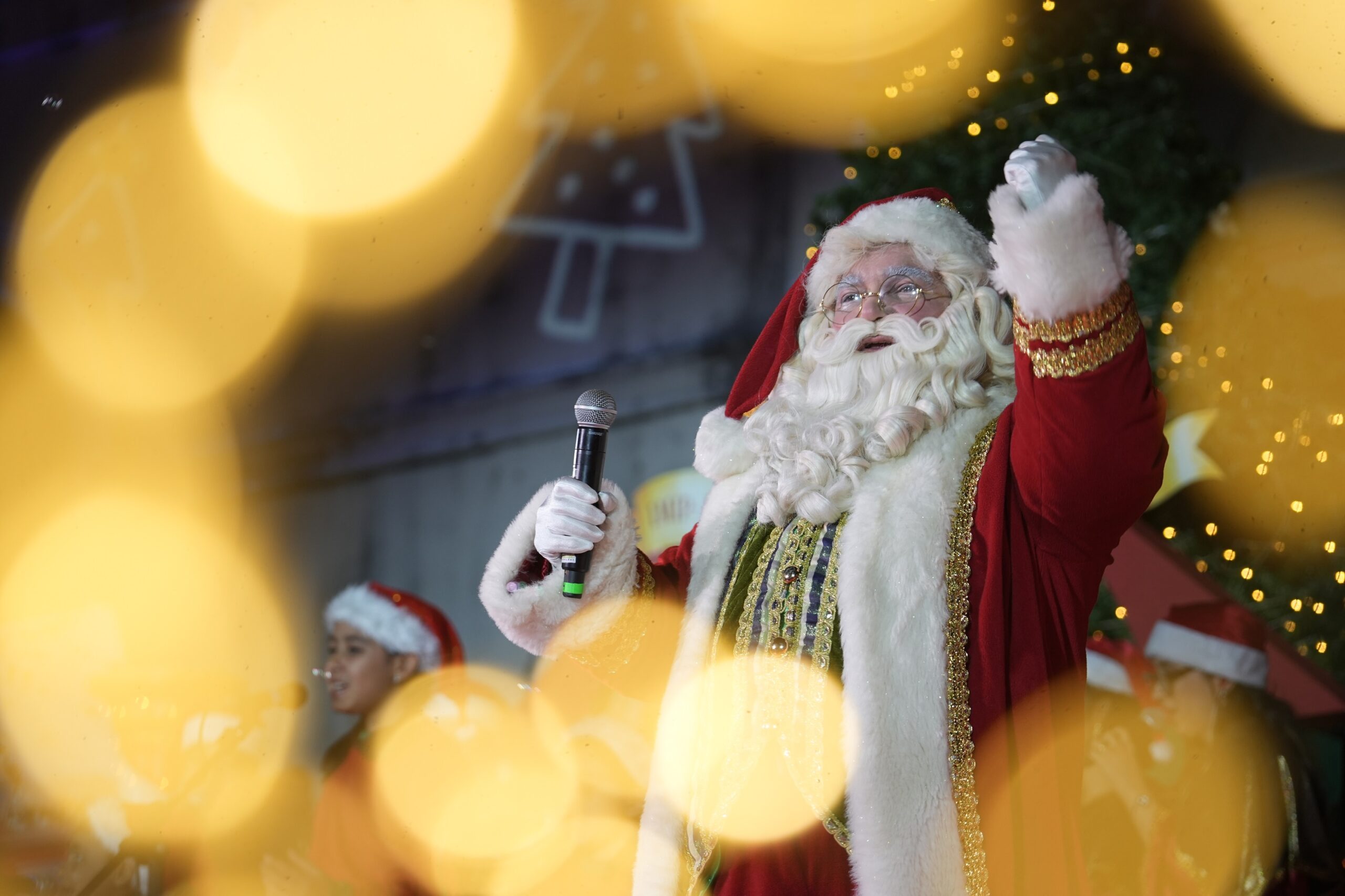 Magia natalina toma conta do bairro dos Coelhos com a tradicional Cantata de Natal do IMIP
