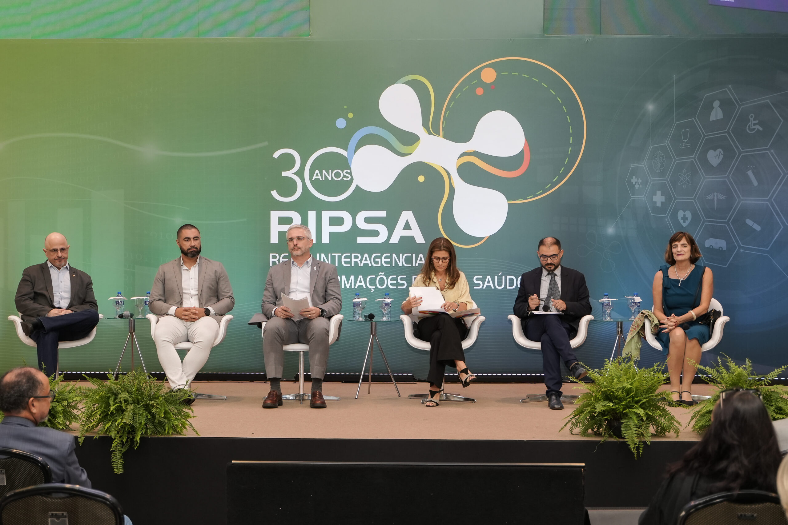 Diretor do IMIP participa de evento comemorativo aos 30 anos da RIPSA, do MS